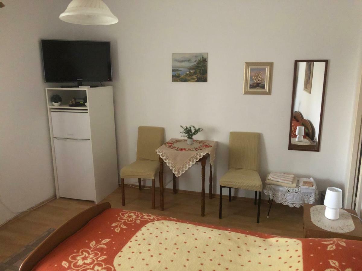 Bed & Breakfast Borka Opatija Buitenkant foto